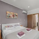 וילה House Brig *