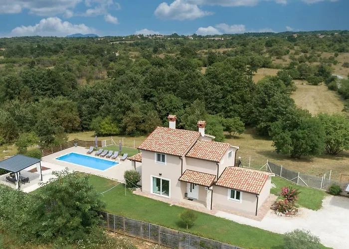 Vila House Brig